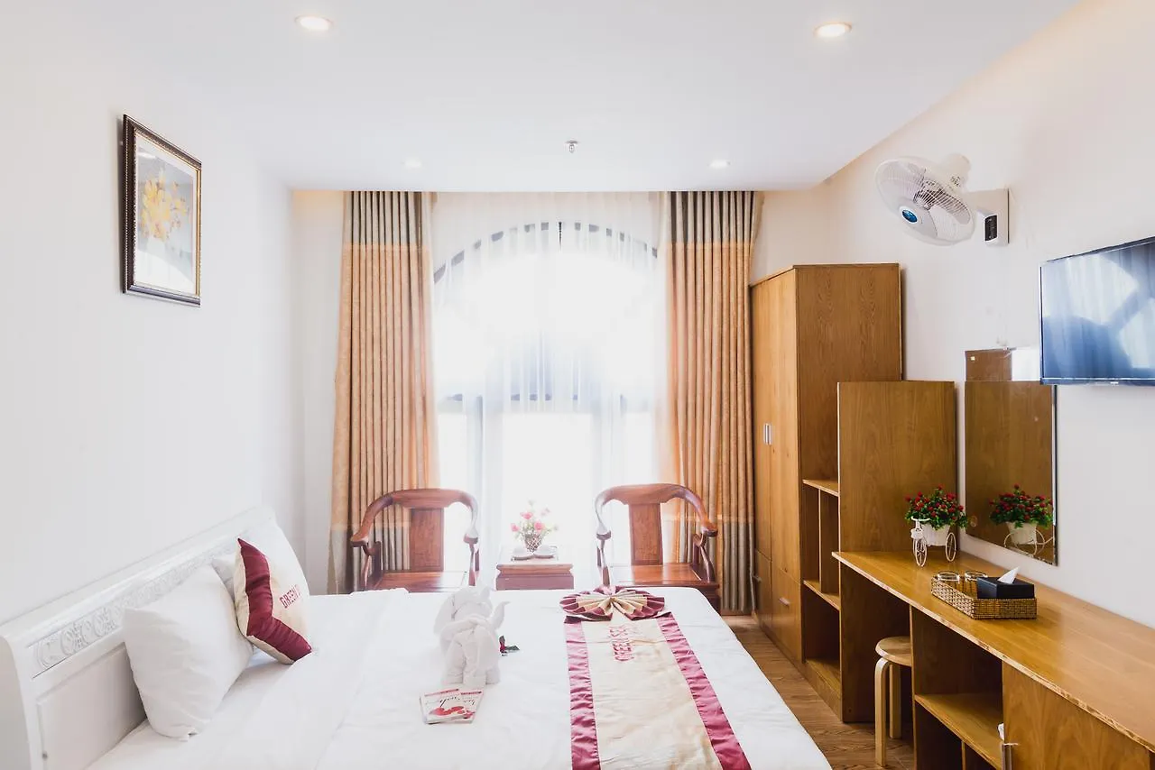 Green Sea Hotel ダナン市