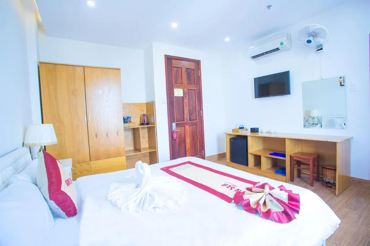 Green Sea Hotel ダナン市 2*,