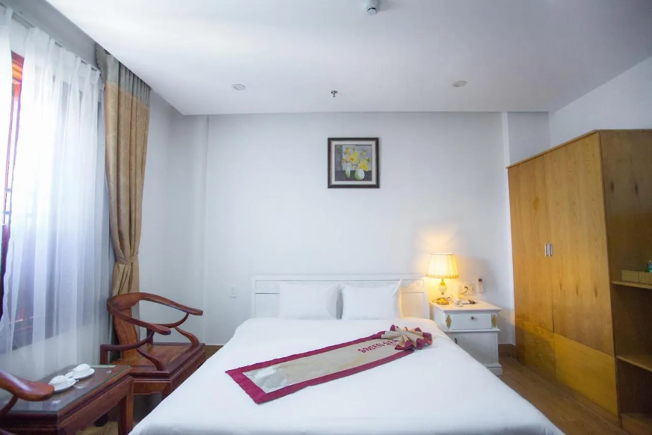 **  Green Sea Hotel ダナン市 ベトナム