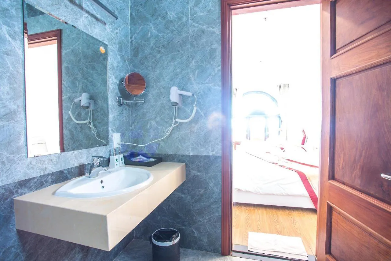**  Green Sea Hotel Da Nang Vietnam